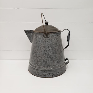 Vintage Gray Graniteware Enamel Kettle - Farmhouse Decor - Camping Kettle - Enamelware Kettle