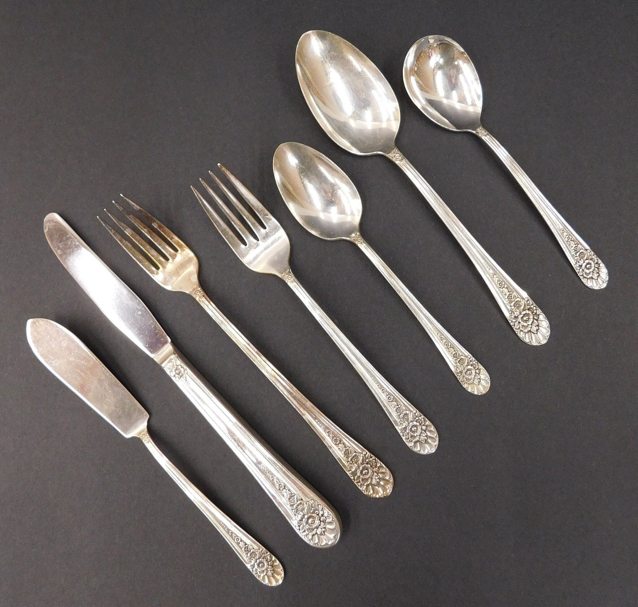 Flatware & Silverware Lot of 27 Pieces Stainless Steel Flatware Very