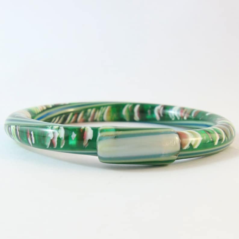 Green Candy Lea Stein Vintage Jonc Swirl Bangle