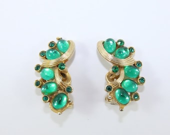 HQM Vintage Emerald Green & Silver Tone Signed 'Barcs' Earrings (Clip-On)