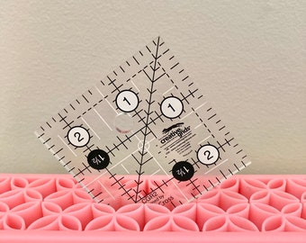 Pink Organized Stash 'n Store, Creative Grids Ruler and 25 Quilting Clips, Organization Quilting Notion, 2 1/2" Ruler and 25 Quilting Clips