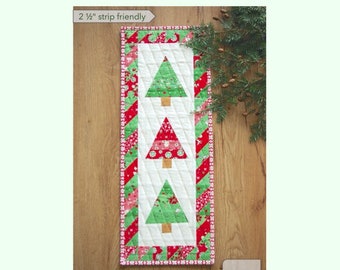 PAPER: Wee Three Trees Mini Quilt Pattern, Christmas Tree Mini Quilt Pattern, Mini Quilt Pattern, Jelly Roll Quilt Pattern