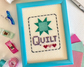 Love to Quilt Cross Stitch PDF Pattern, Quilting Cross Stitch Pattern, Cute Cross Stitch Pattern for Quilters, Sewing Room Dècor