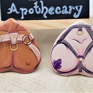 Brustgeschirr Herzknöpfe