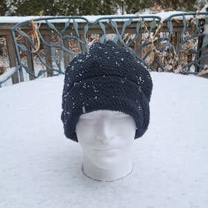 BLACK PolarTec Alpha Beanie Hiking Outdoor Hat