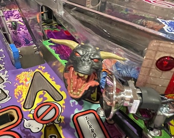 Stern Ghostbusters pinball terror dog