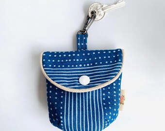 Schlüsselanhänger Beutel, Blaue Geldbörse, Blaue Tasche mit Schlüsselbund, Stoff Geldbörse, Blaue Tasche, Stoffbeutel, Handgemachte Geldbörse
