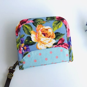 Blaue kleine Geldbörse, kleine Geldbörse für Frauen, kleine Geldbörse, Frauen Geldbörse klein, Stoff Geldbörse handgemacht, Geldbörse mit Rosen, Geschenke für sie