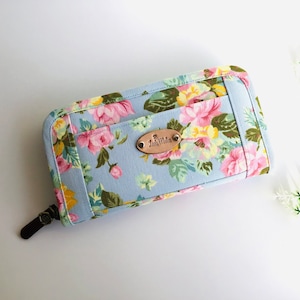 Frauen Clutch Brieftasche, Damenbrieftasche, Blaue Stoff Brieftasche, Rosen Clutch Brieftasche, Brieftasche mit Blumen, Handgemachte Brieftasche, Geschenke für die beste Freundin