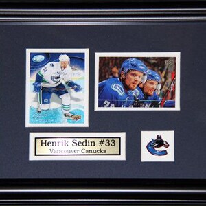 Cadre de collection pour souvenirs de hockey, 2 cartes des Canucks de Vancouver, Henrik Sedin