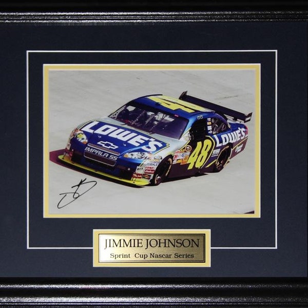 Jimmie Johnson NASCAR Auto Motorsport Racing Driver Signed 8x10 Collector Frame