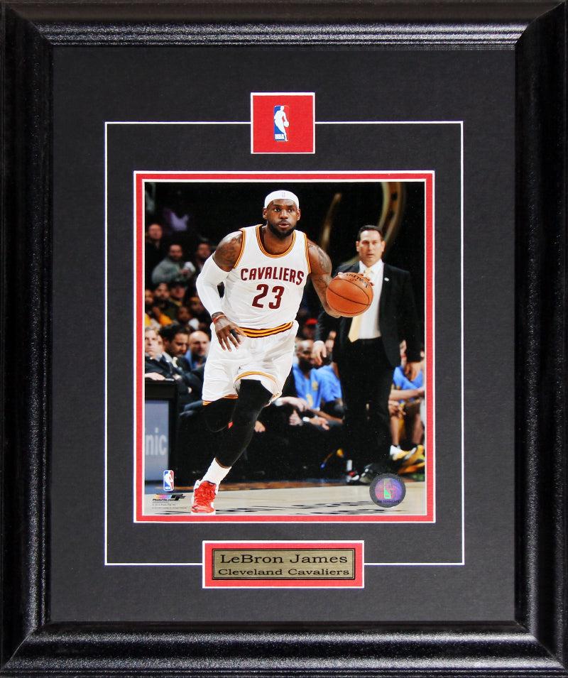 Basketball Cards 2016-17 Panini Studio #18 LeBron James Cleveland