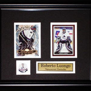 Cadre de collection pour 2 cartes souvenirs de hockey des Canucks de Vancouver, Roberto Luongo