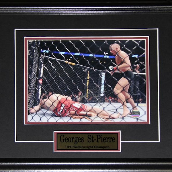 Georges St-Pierre UFC MMA Mixed Martial Arts Signed 8x10 Collector Frame