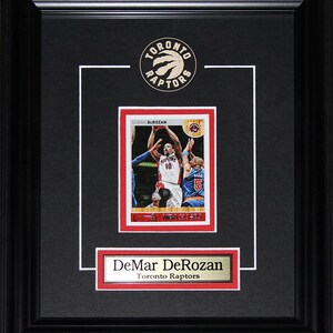 Cadre de collection pour ballon de basket-ball à une carte DeMar DeRozan Raptors de Toronto