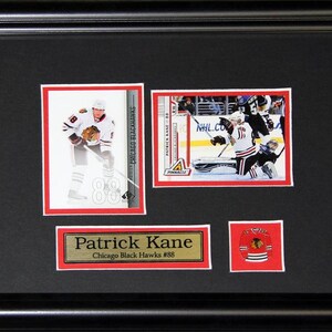Cadre de collection pour 2 cartes souvenirs de hockey des Blackhawks de Chicago, Patrick Kane