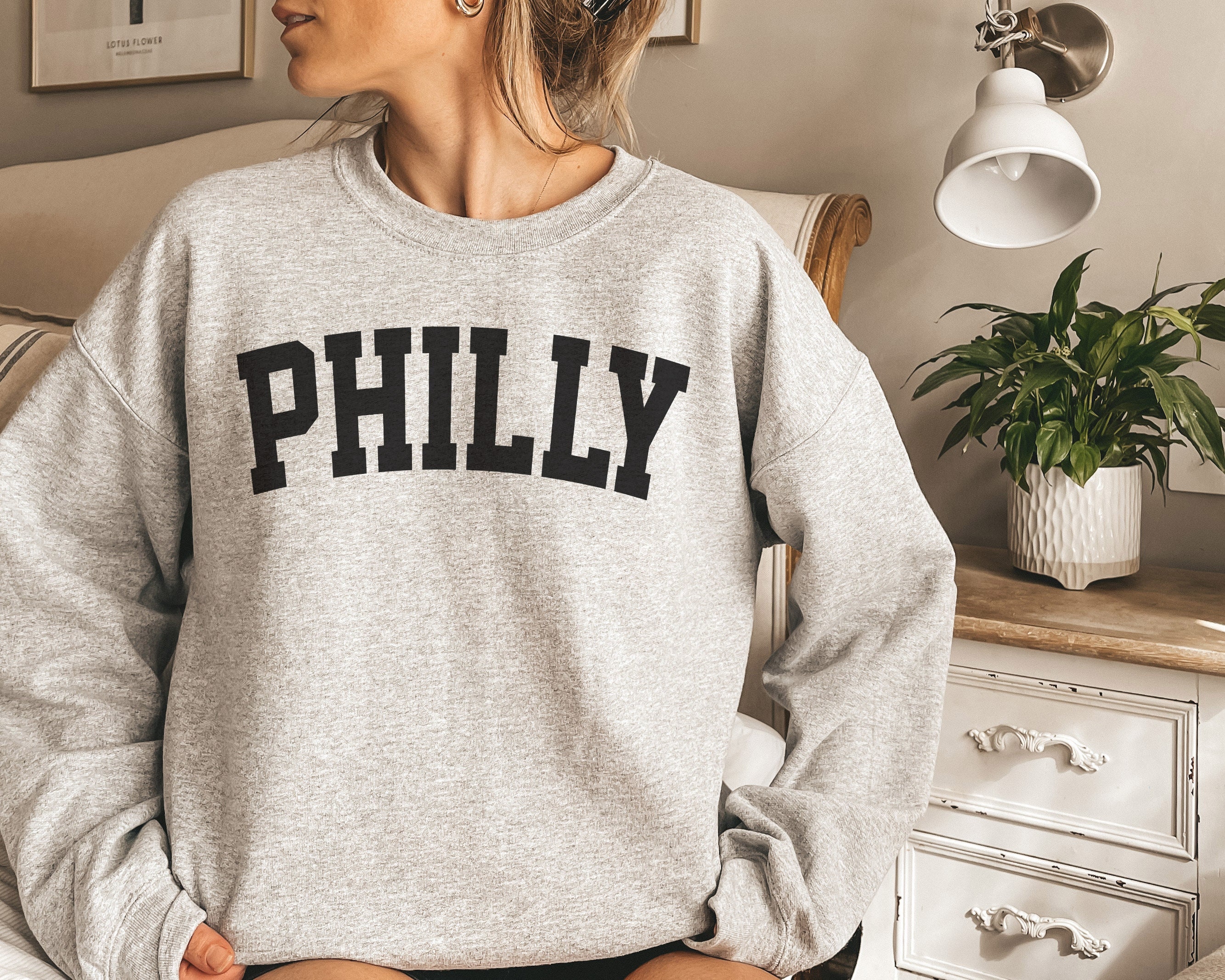 Hoodies & Sweatshirts Philadelphia, PA