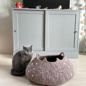 Cat cave, cat bed, cat cave gray, cat basket, nest cat, felt pet cave, wool cat cave, pet bed, pet house, large cave, eco friendly