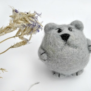 Felt toy for cat, toy bear felt, cat toys, handmade pet toy, grey wool bear, organic cat toy, little bear, cat owner gift, ball for cat, dog