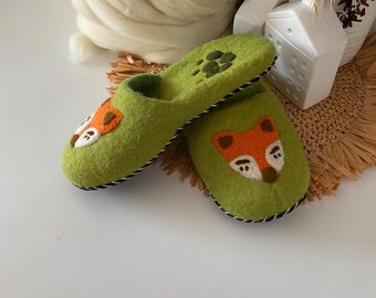Felted slippers for women, Eco shoes, womens house shoes, wool shoes from organic wool,  Handmade eco friendly slippers, fox slippers