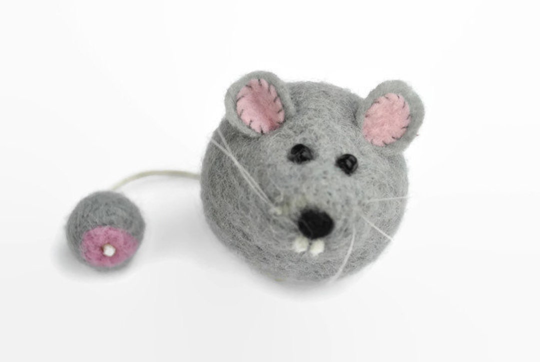 Mouse in the house cat toy cheap