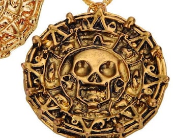 Elizabeth Swann&#39;s gold medallion, movie prop, aztec gold, cursed gold, pirates of the caribbean