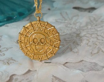 NEW STYLE, Elizabeth Swann's gold medallion, movie prop, aztec gold, cursed gold, pirates of the caribbean