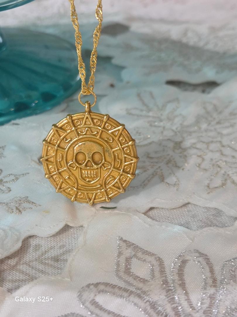 NEW STYLE, Elizabeth Swann's Gold Medallion, Movie Prop, Aztec