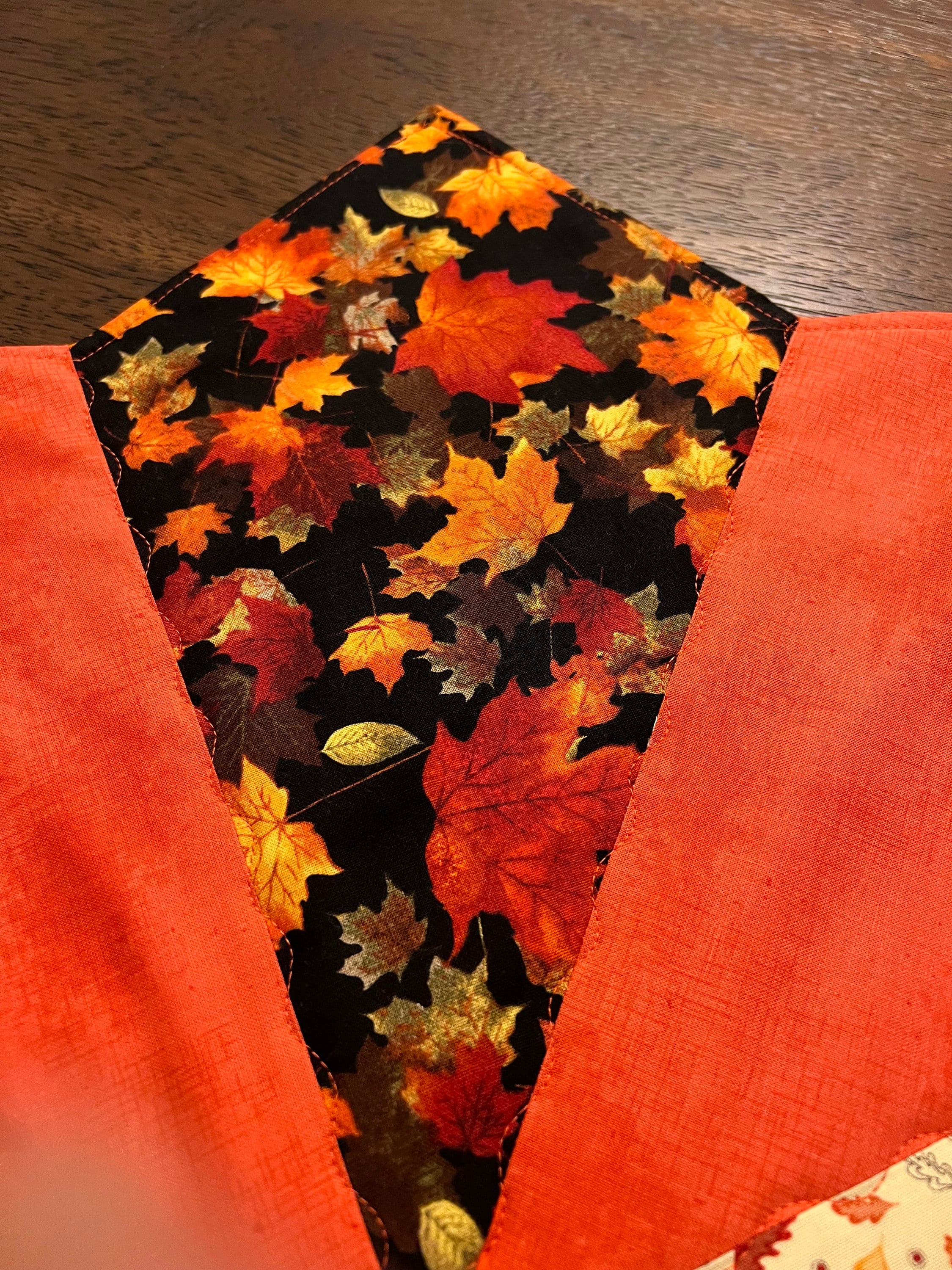 Quilted Fall/thanksgiving Table Topper - Etsy