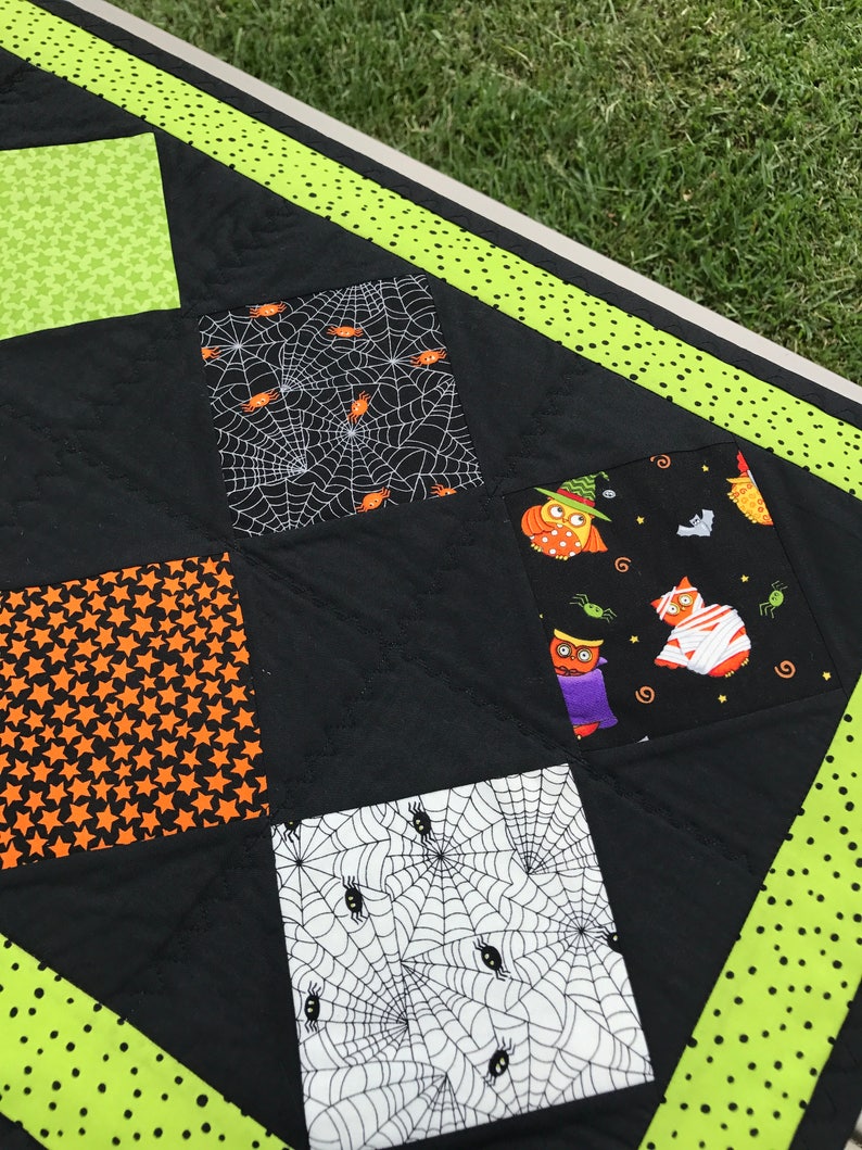Quilted Halloween Table Runner - Etsy