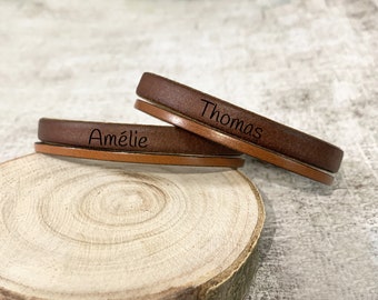 Deux bracelets cadeau Hommes fils et Femme Fille en cuir personnalisable gravure prénoms