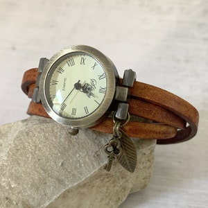 Montre femme bracelet en cuir choix tours d'enroulement effet vieilli délavé personnalisable,  cadeau femme, maman, anniversaire épouse