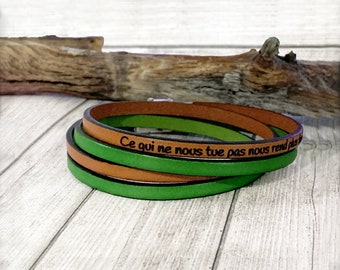 Men's bracelet in aged effect leather customizable with engraved words for a unique gift, choice of color and adjustable size