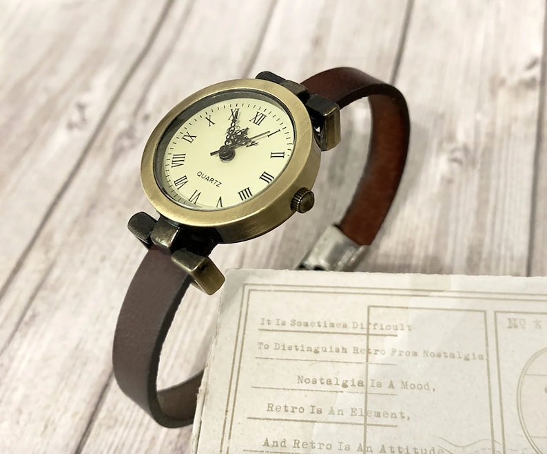 Montre femme cuir vintage cadeau montre avec bracelet ajustable pour maman, compagne, amie image 2