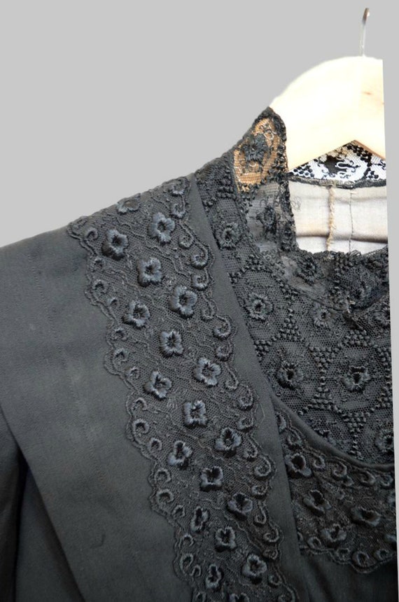 Victorian Black Ladies' Jacket - image 8