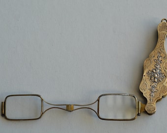 19th Century French Folding Gilt Silver Lorgnette