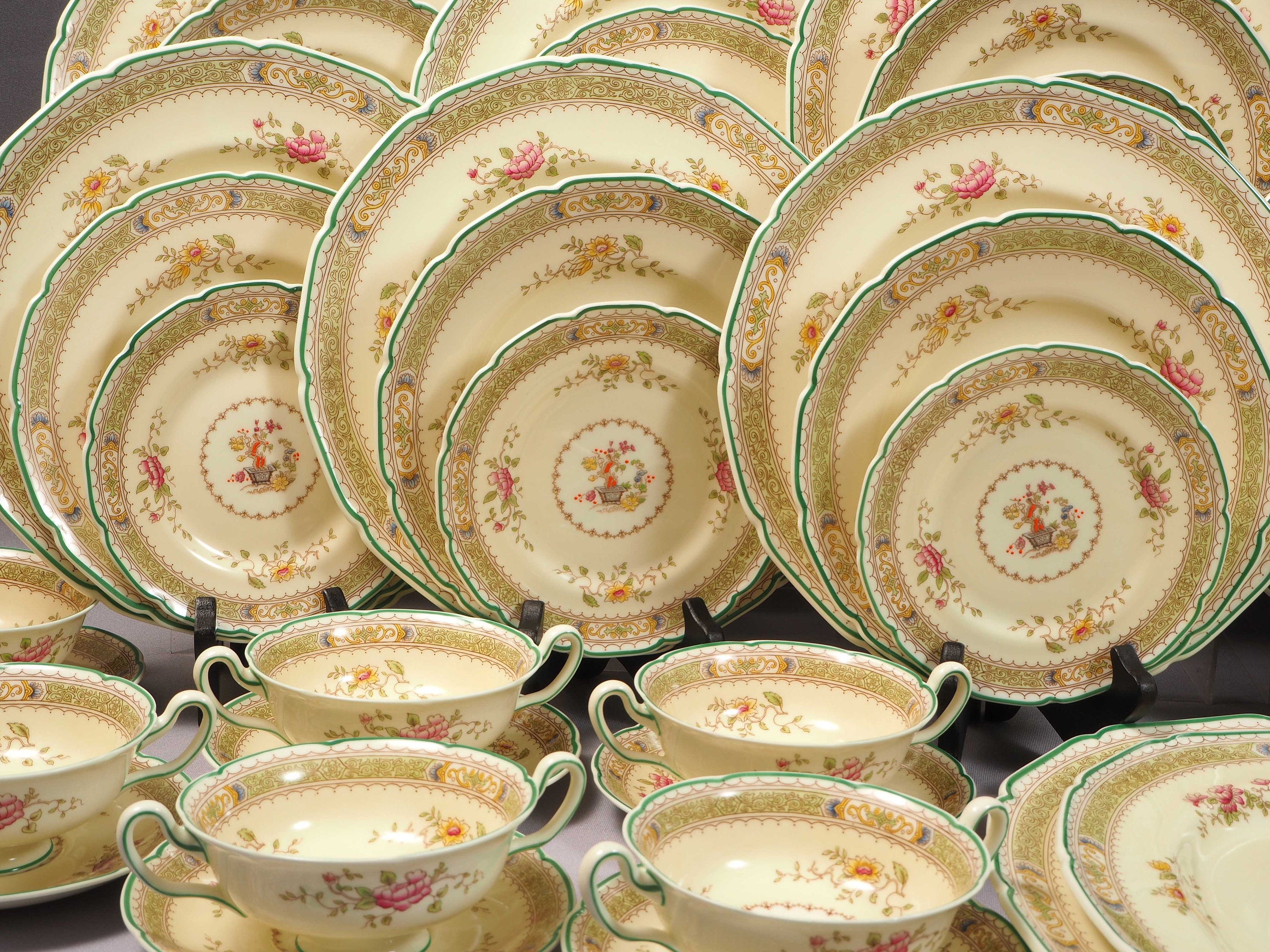 ROYAL DOULTON Lillian SET 12 Dinner Soup Bowls Platter Plates Etsy