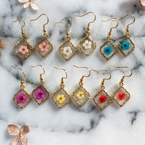 Dried flower Earrings, Boho flower earring, Boho bridesmaid