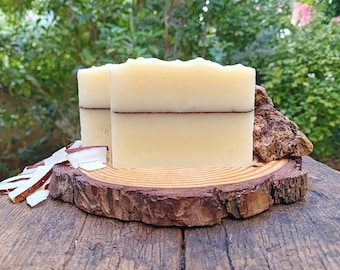 Mydło z masłem shea i mlekiem kokosowym, mydło z masłem shea, mydło z mlekiem kokosowym, delikatne mydło, łagodne mydło, mydło do skóry wrażliwej, mydło nawilżające, sabon