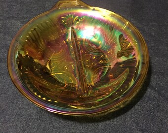 Beautiful Vintage Carnival Glass Bowl-Iridescent Glass- Indiana Glass - Gold in a scroll pattern