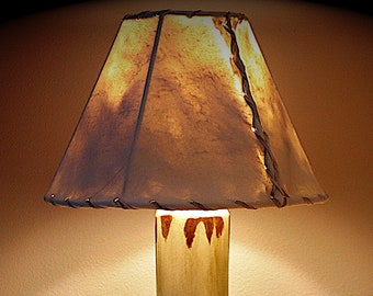 Rustic Log Table Lamp – Little Sawtooth Style – Handmade in Idaho USA – Rawhide Shade