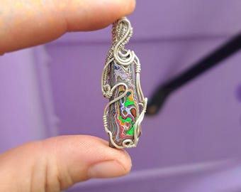 Cadilldelic~~ Wire-Wrapped Pendant – Silver Wire & Caddilac Ranch