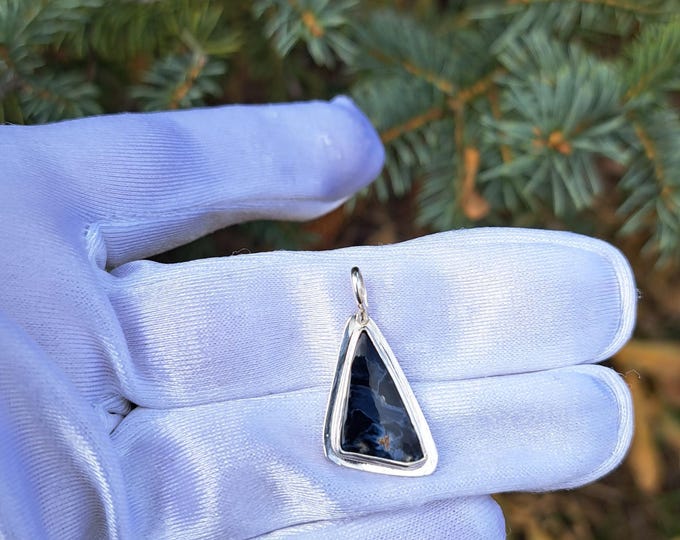 Pietersite Pendant