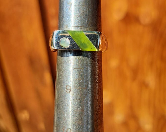 Big Sure Jade and Abalone ~~ Inlay Ring