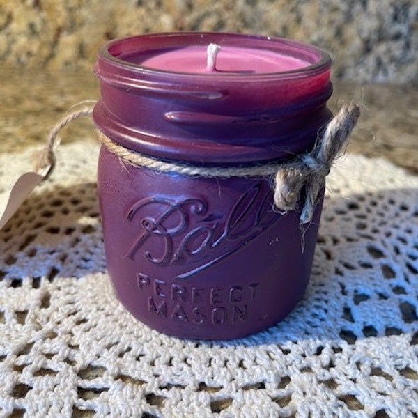 Ghoul Berry Mason Jar Soy Candle // 8 oz. (Half Pint)