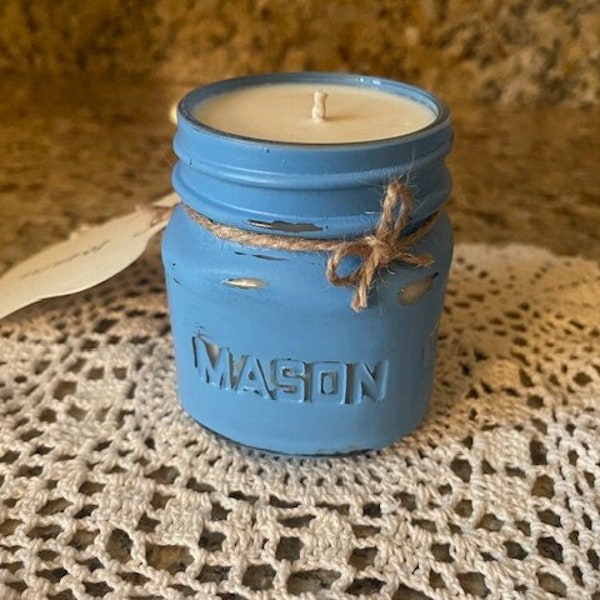 Jasmine Distressed Mason Jar Soy Candle // 8 oz. (Half Pint)