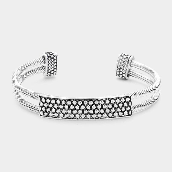 Antique Silver Metal Vintage Cuff Bracelet - image 1