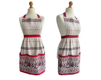 Vintage Cotton Full Apron with Kitsch Alpine Dancing Figures