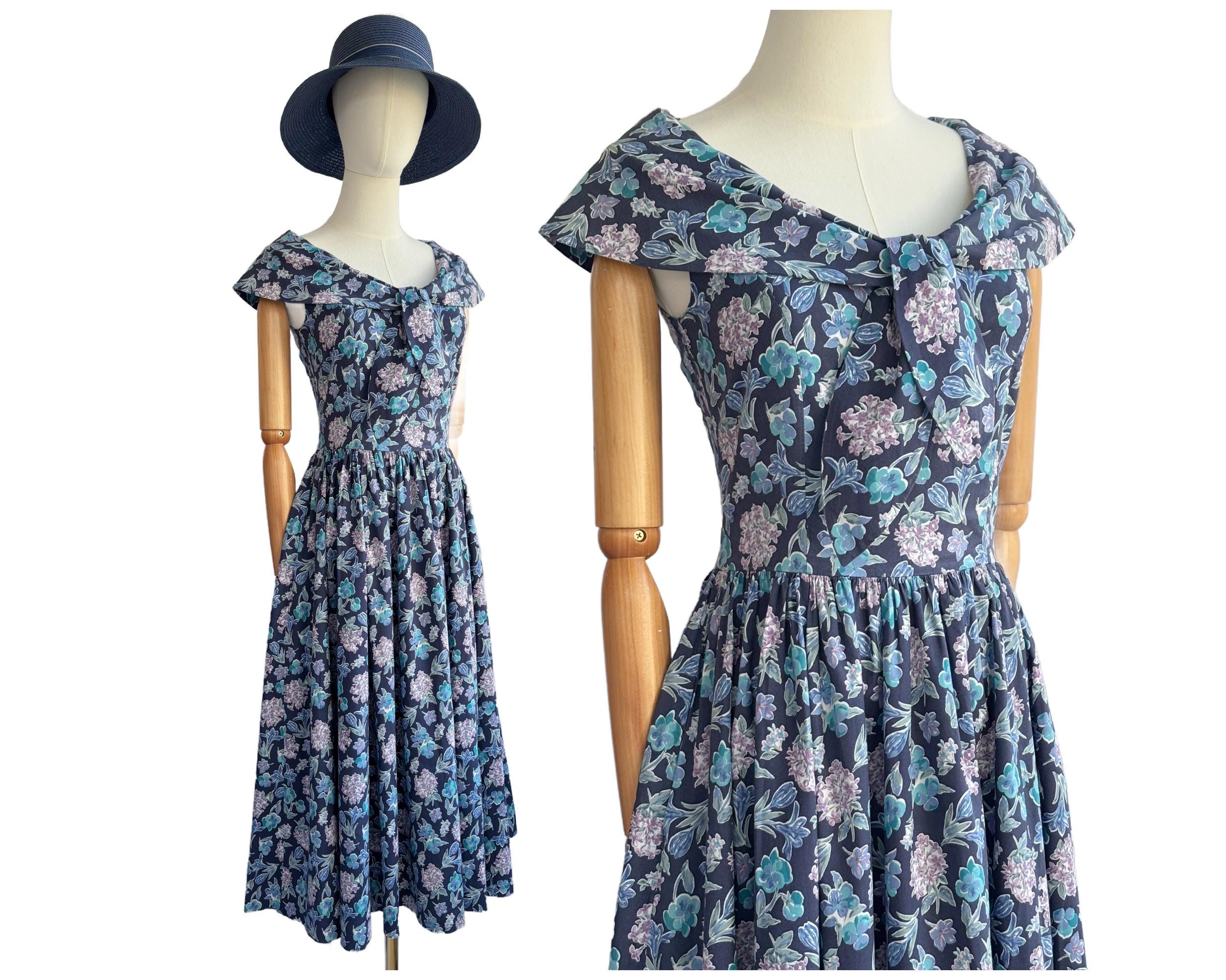 laura ashley＊Blue flower pattern dress LAURA ASHLEY VINTAGE 80's Cotton Sailor Floral Dress Size 14
