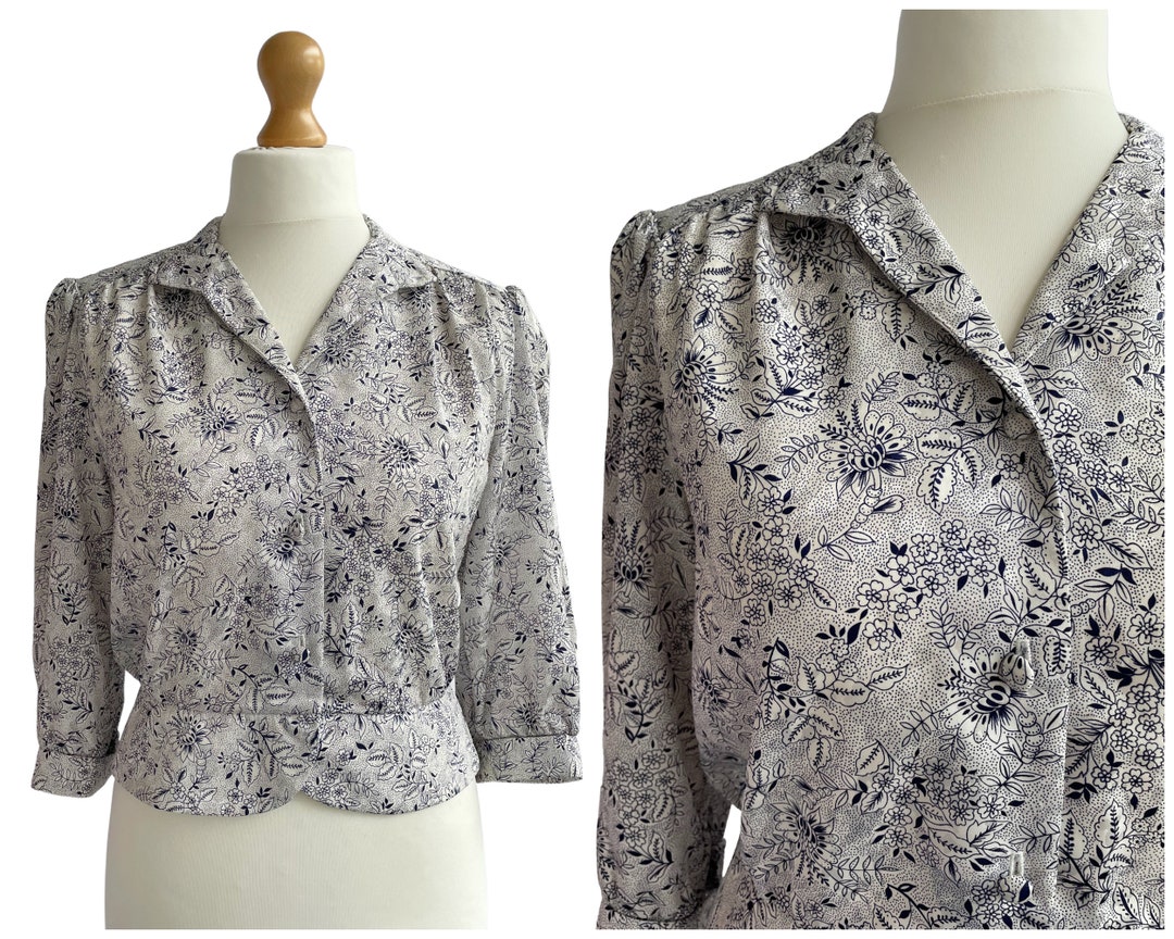 Vintage Berkertex Occasions Navy and White Floral Blouse / Light Jacket ...